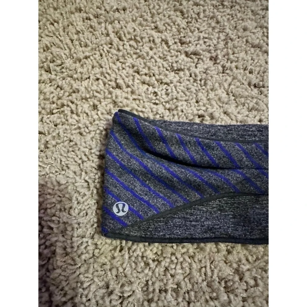 Lululemon Headband Heathered Gray/Black Reversible Running Yoga Sporty Logo.